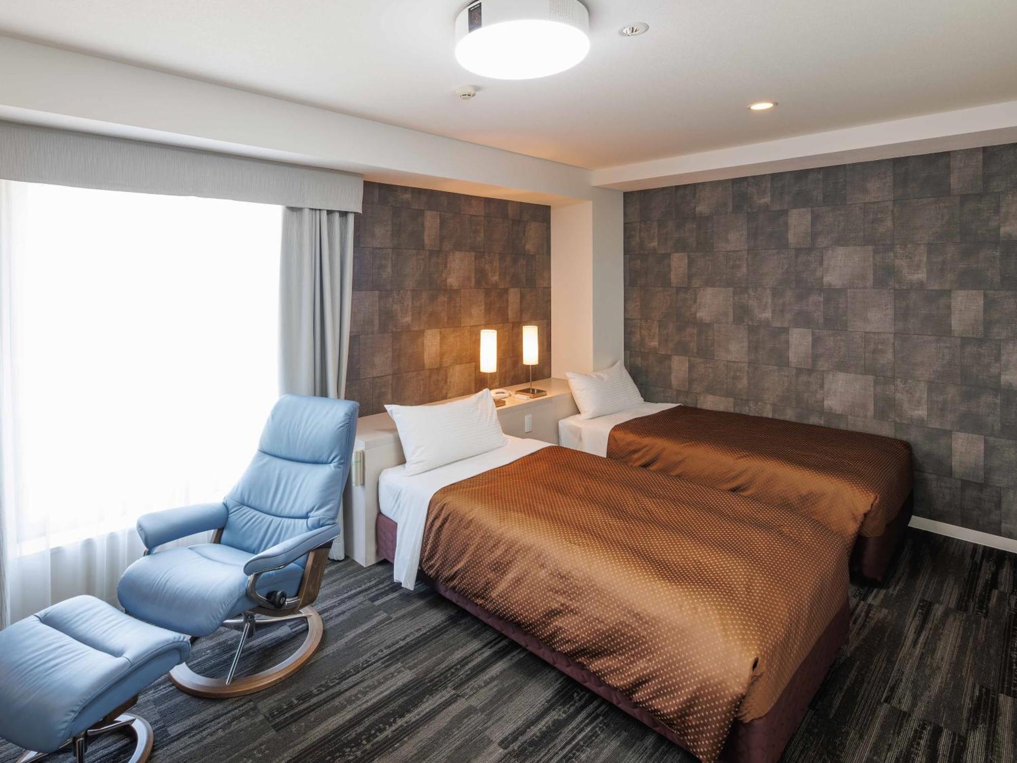 J Rinku Hotel